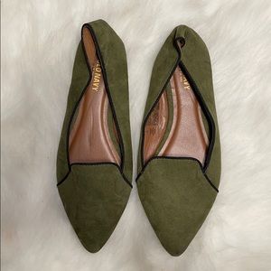 Olive pointy flats